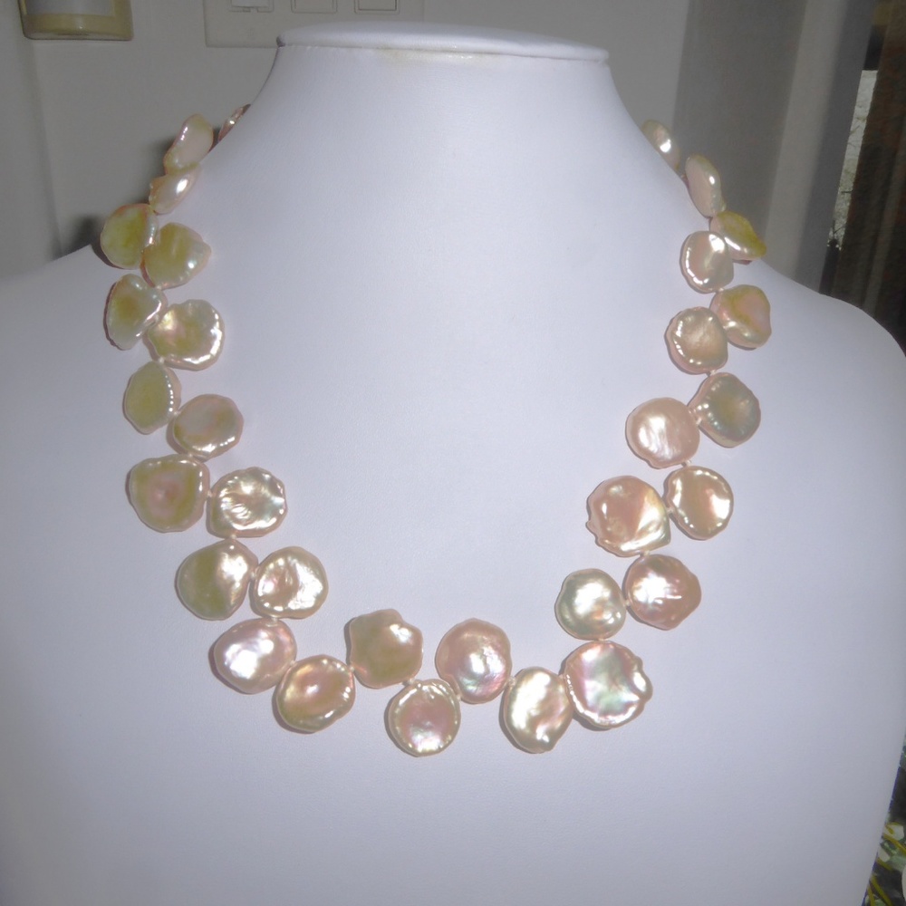 Peach pearl necklace with sterling silver